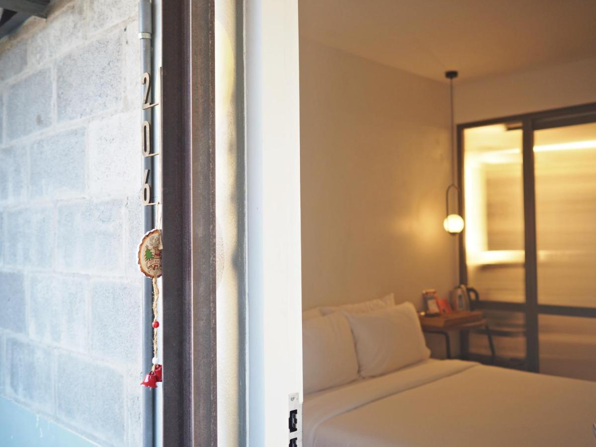 Wonderwall Hotel Chiang Mai Bagian luar foto