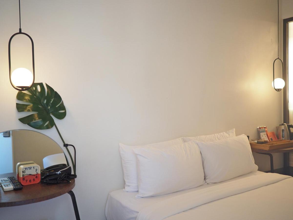 Wonderwall Hotel Chiang Mai Bagian luar foto