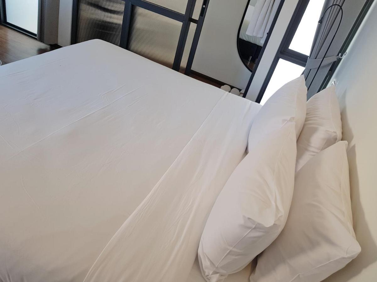 Wonderwall Hotel Chiang Mai Bagian luar foto
