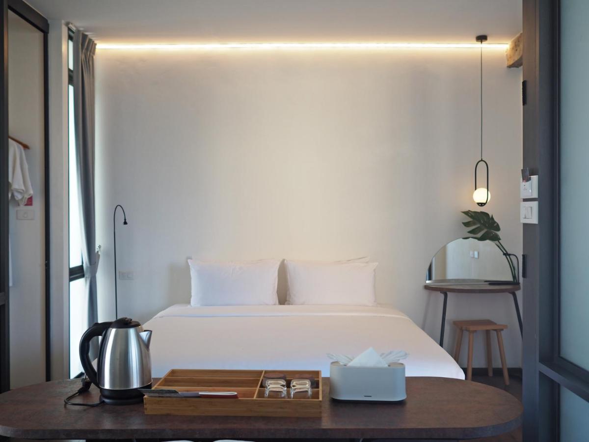 Wonderwall Hotel Chiang Mai Bagian luar foto