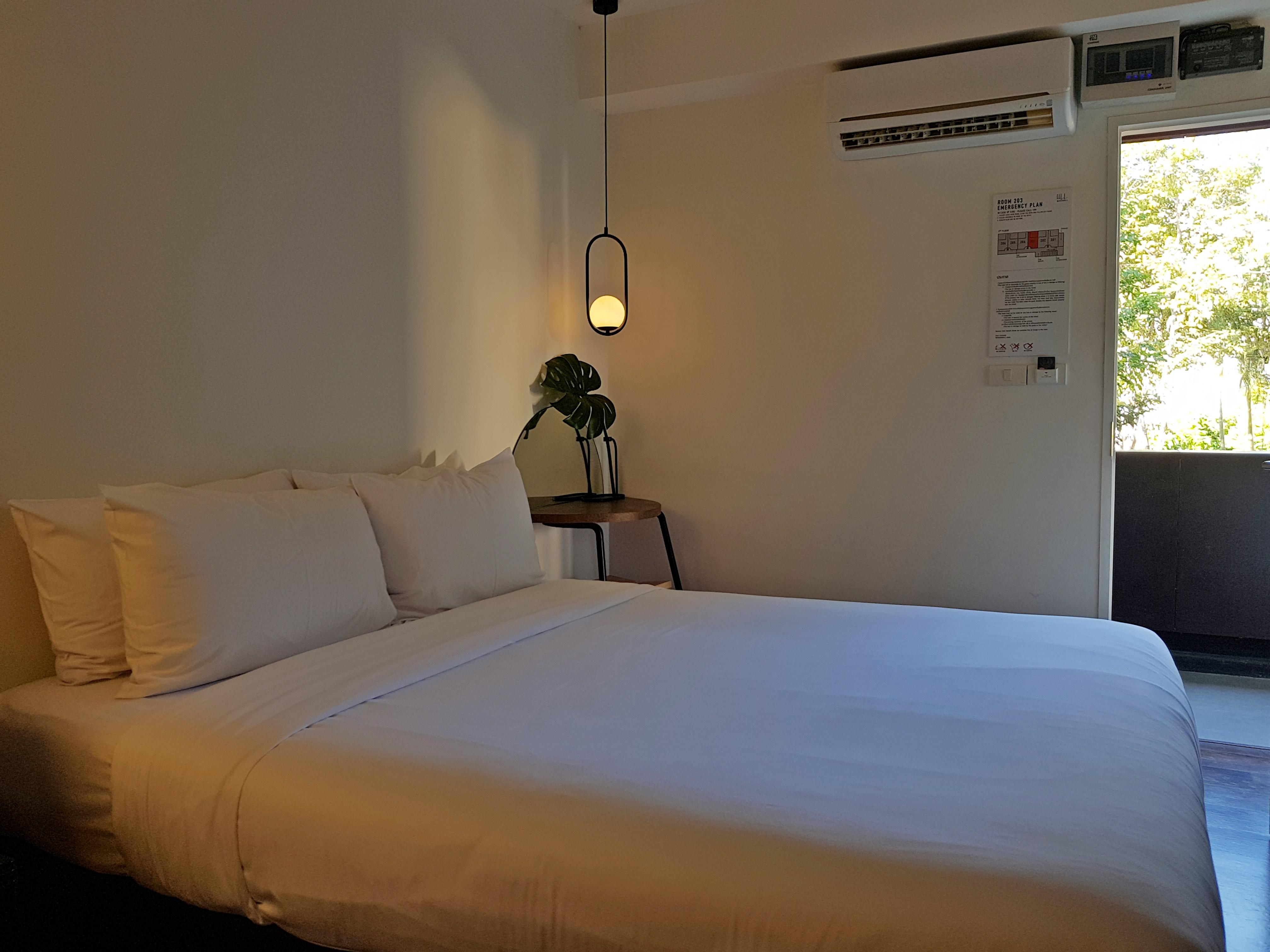 Wonderwall Hotel Chiang Mai Bagian luar foto