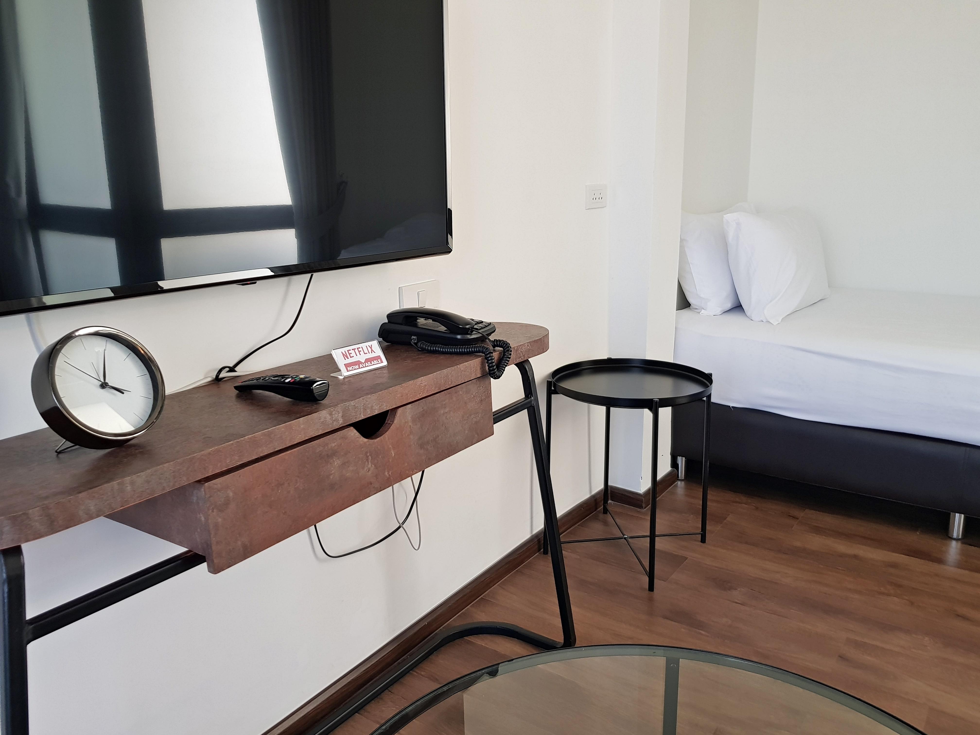Wonderwall Hotel Chiang Mai Bagian luar foto