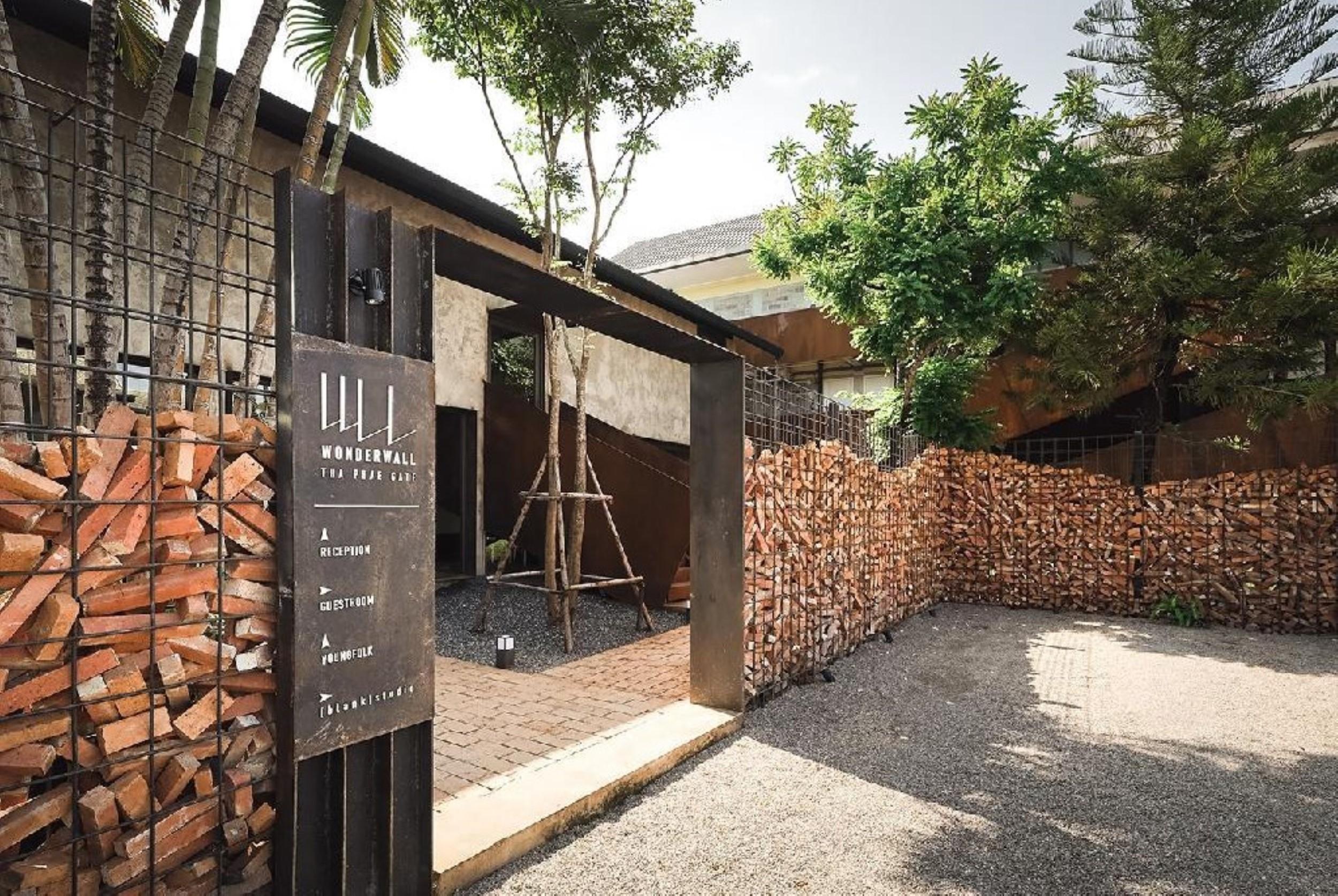 Wonderwall Hotel Chiang Mai Bagian luar foto