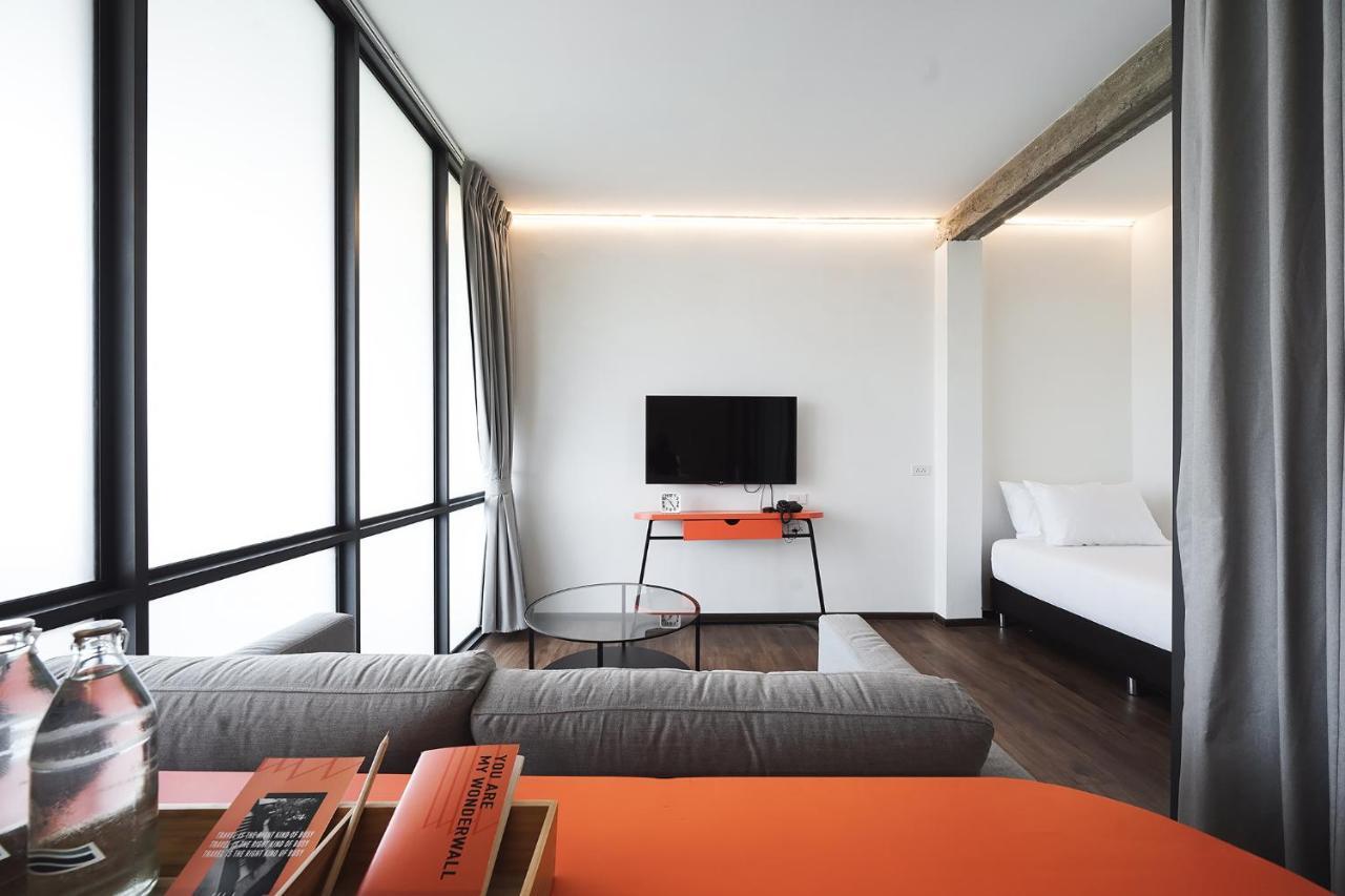 Wonderwall Hotel Chiang Mai Bagian luar foto